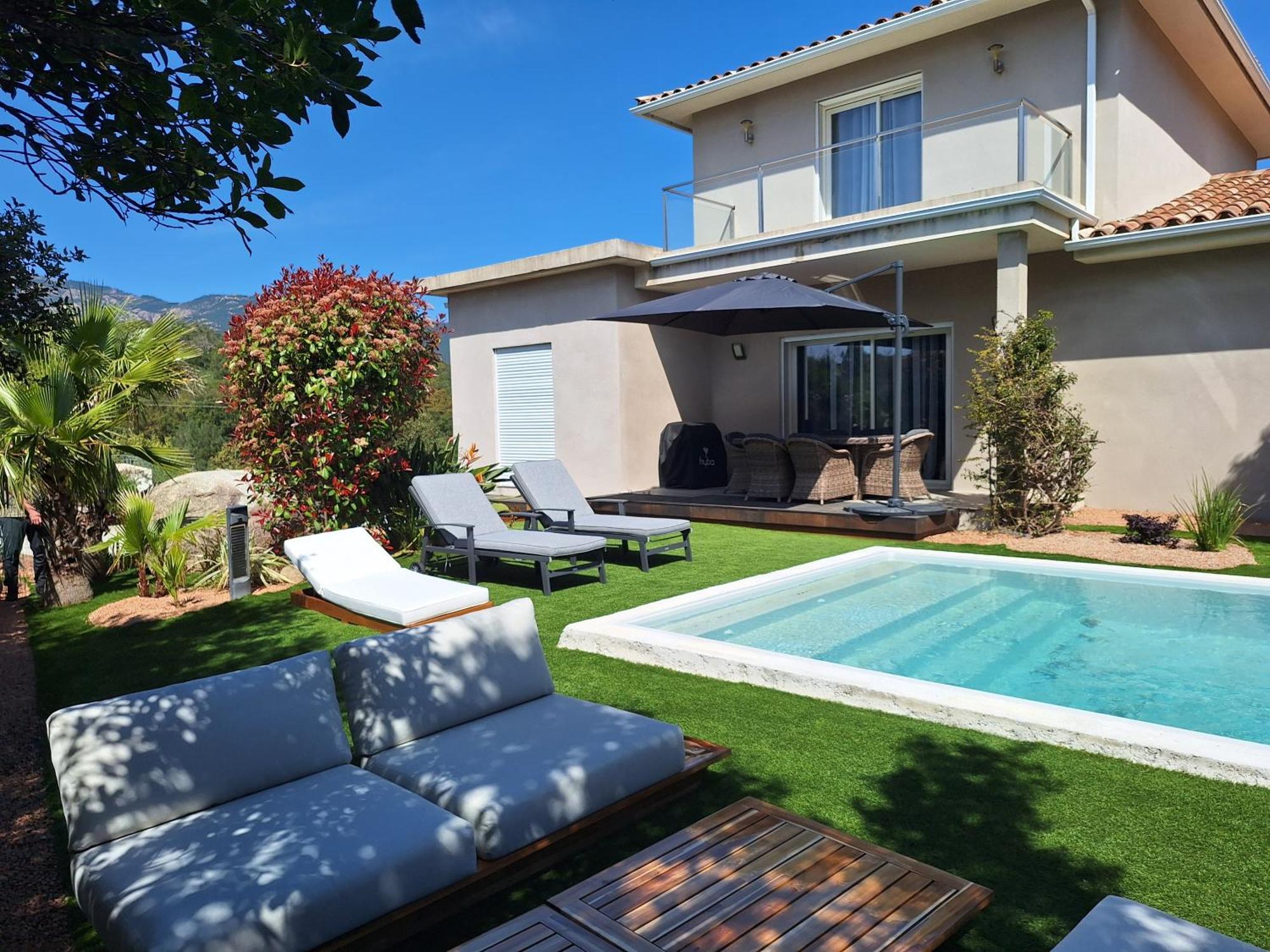 130 M2 Dans Domaine Prive Aux Pierres Roses Villa