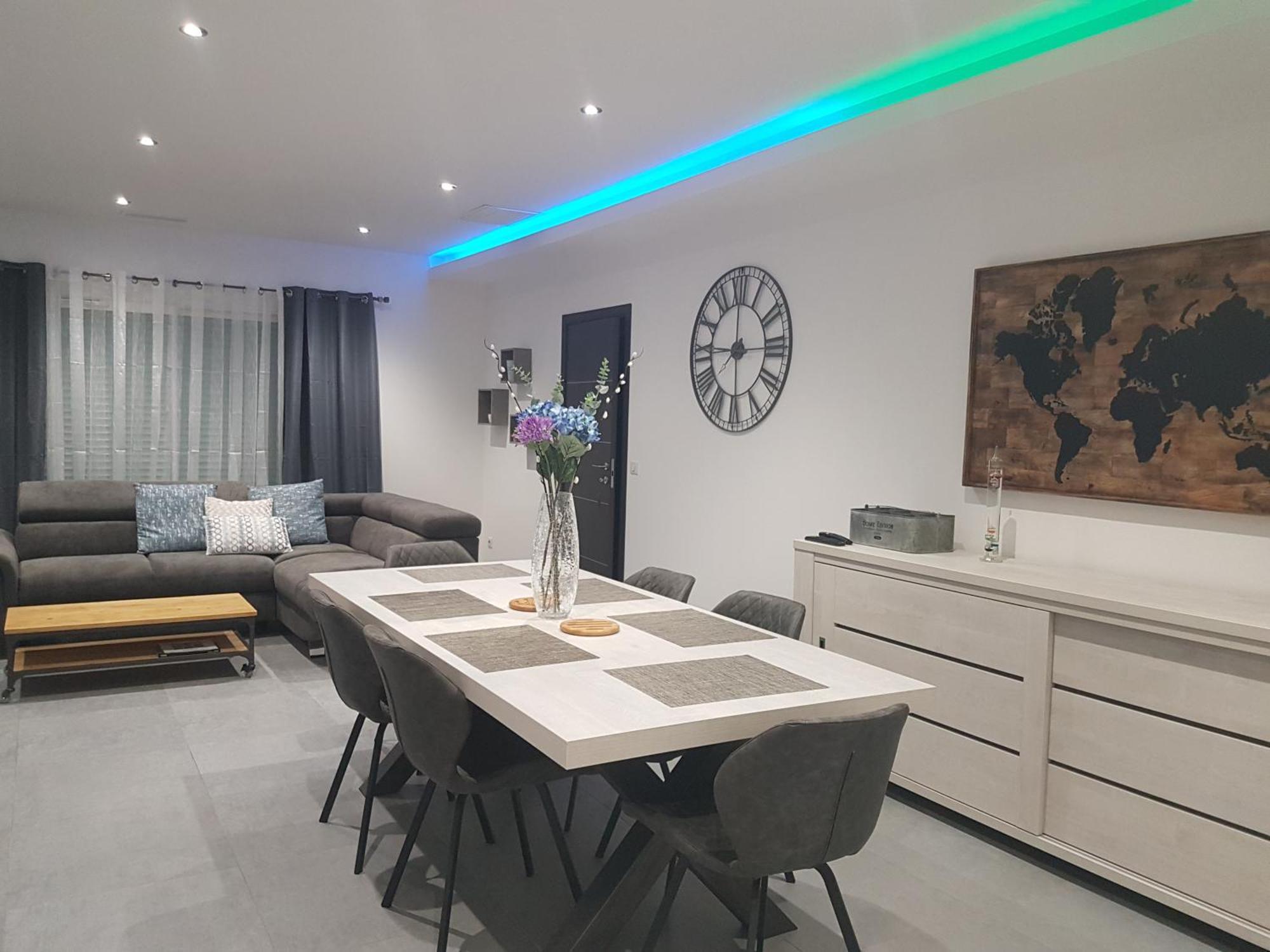 130 M2 Dans Domaine Prive Aux Pierres Roses *